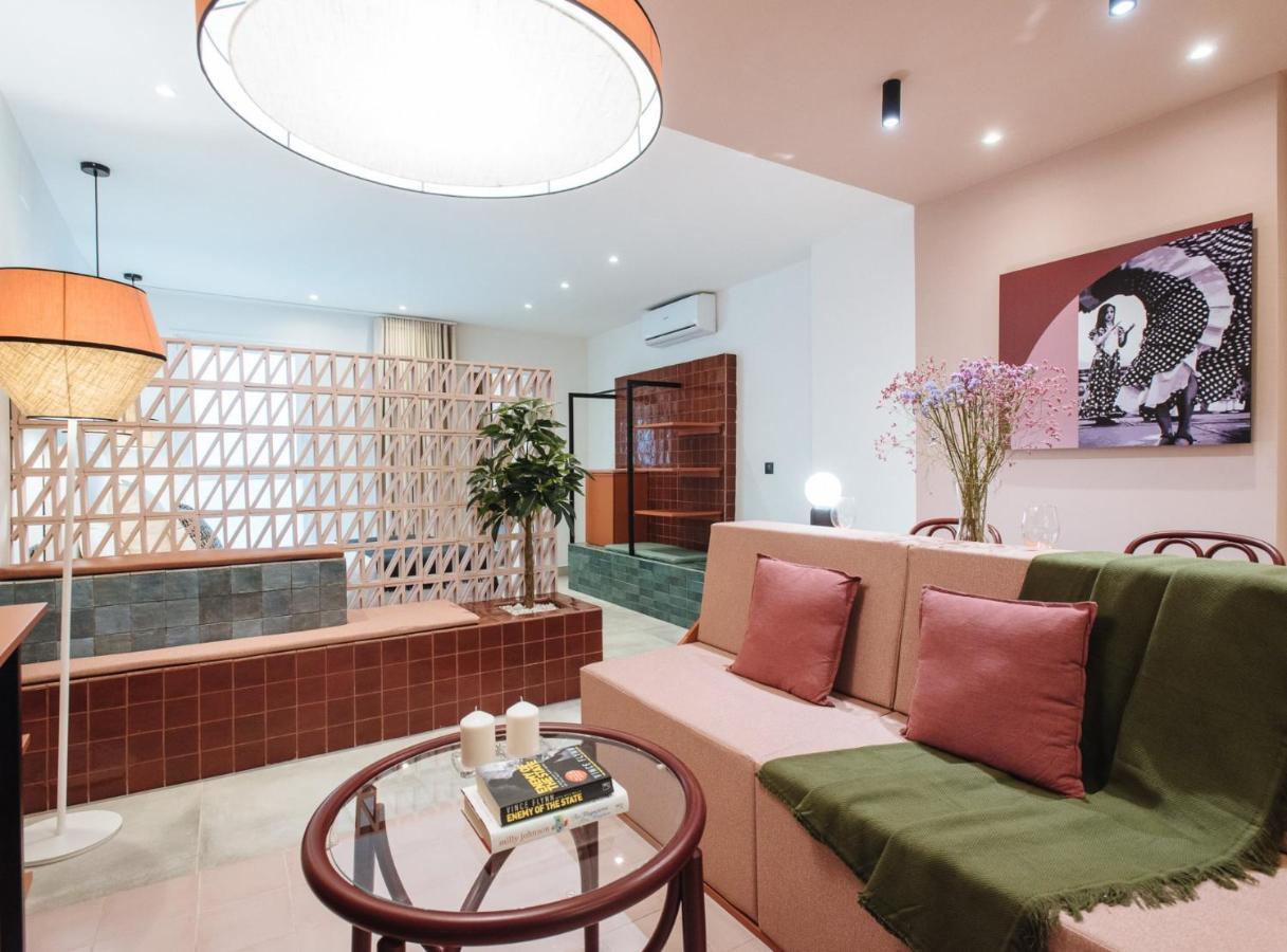 Suites Triana Sevilla Apartments Exterior foto