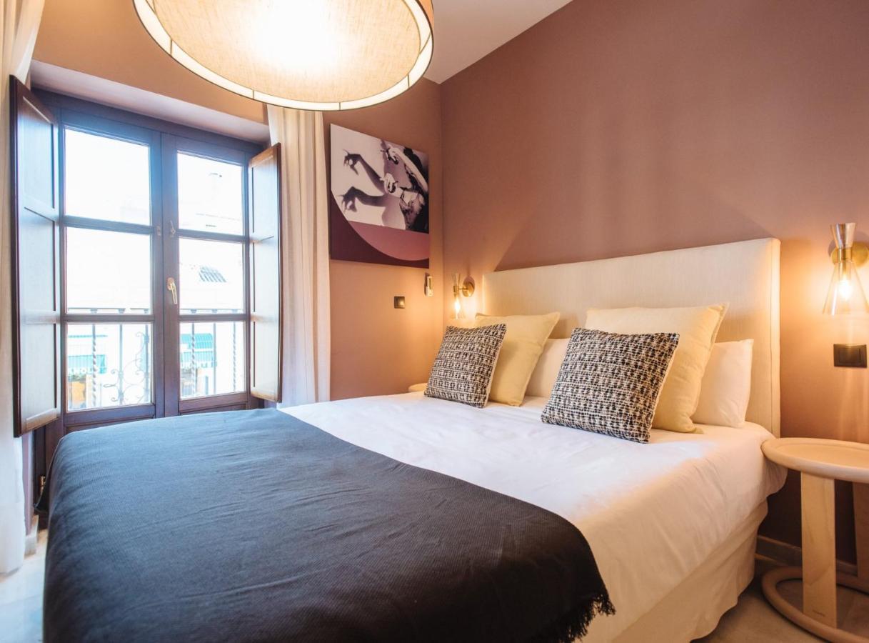 Suites Triana Sevilla Apartments Exterior foto