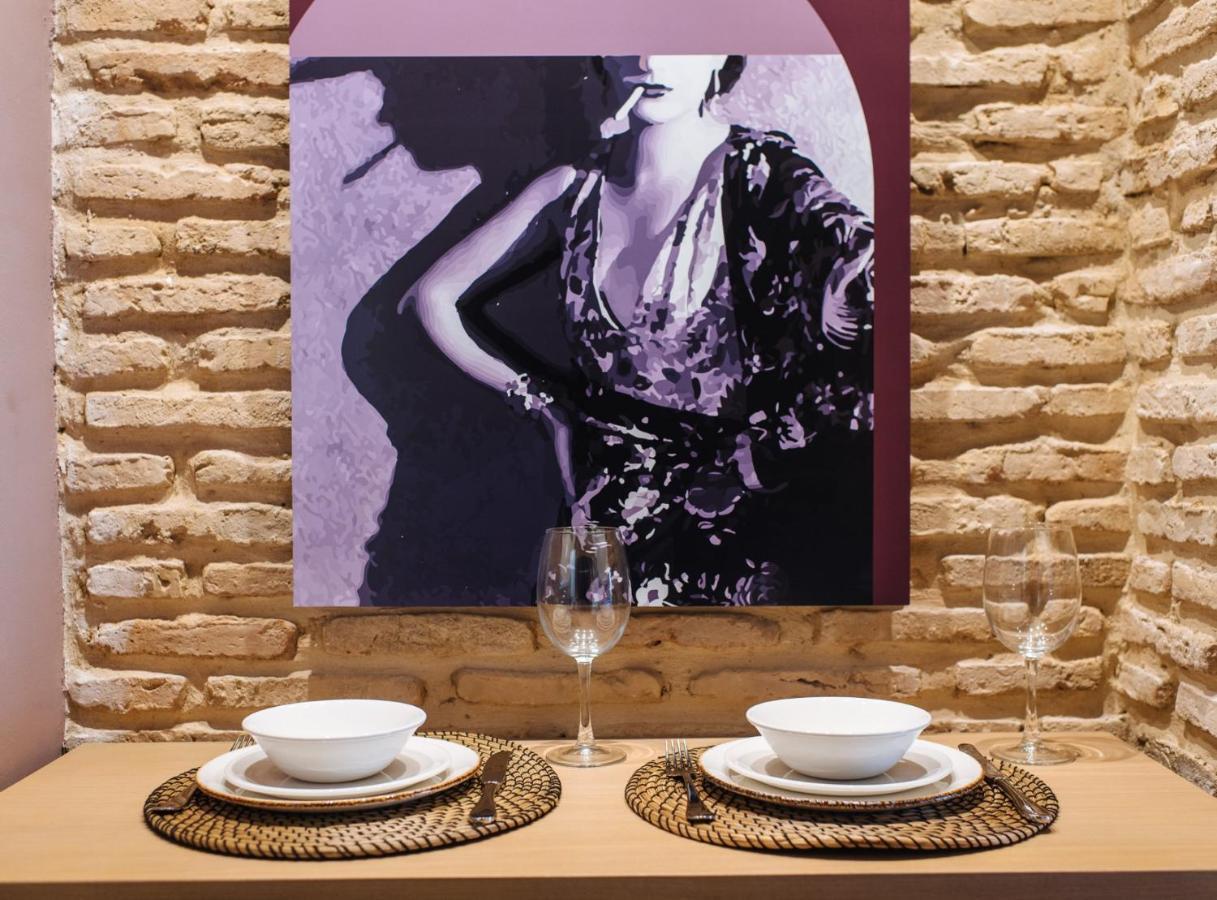 Suites Triana Sevilla Apartments Exterior foto