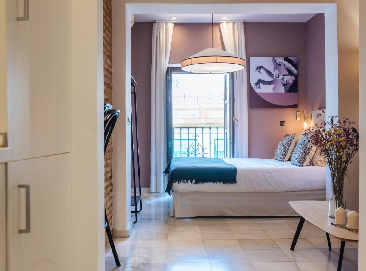 Suites Triana Sevilla Apartments Exterior foto