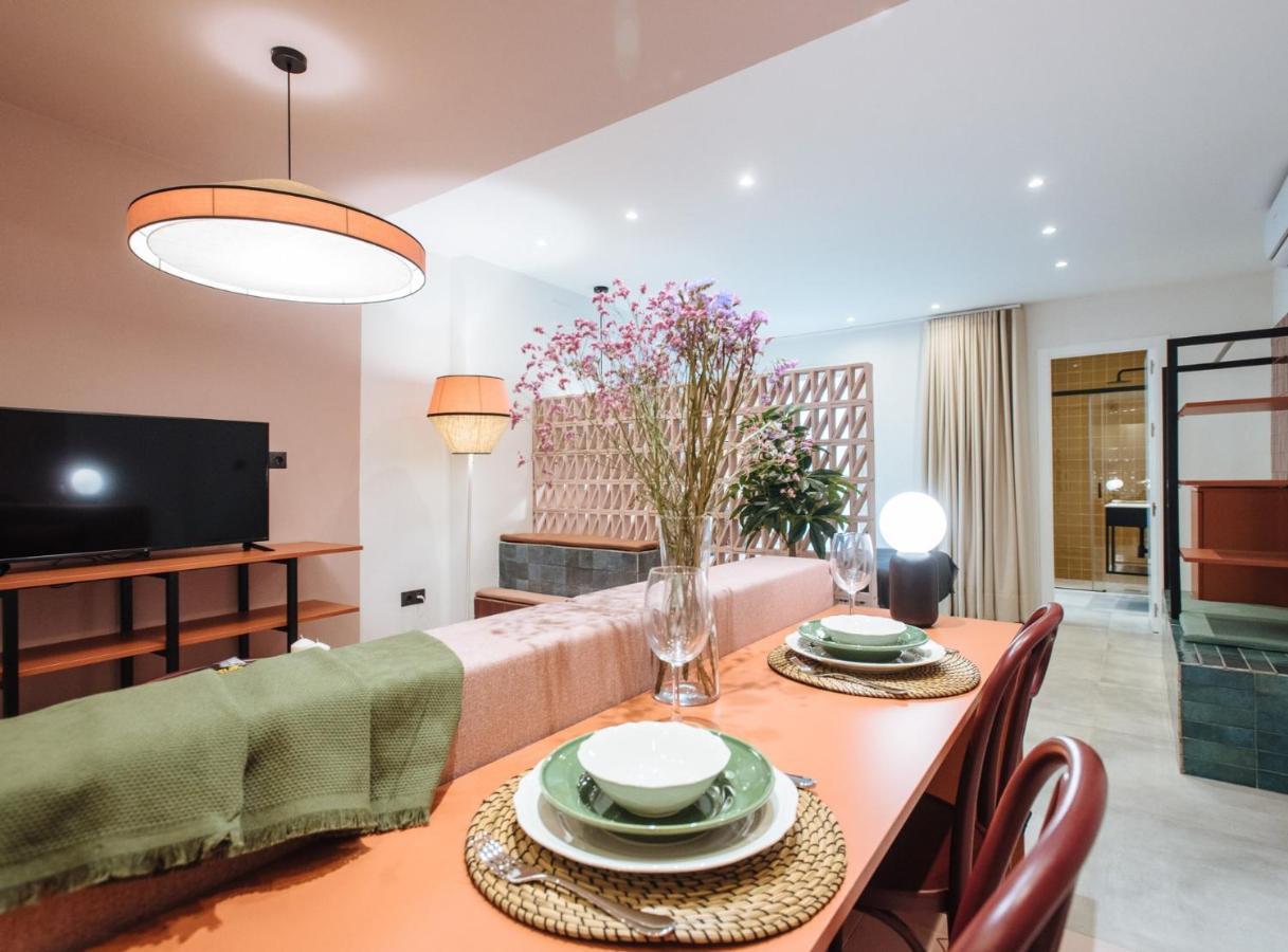 Suites Triana Sevilla Apartments Exterior foto