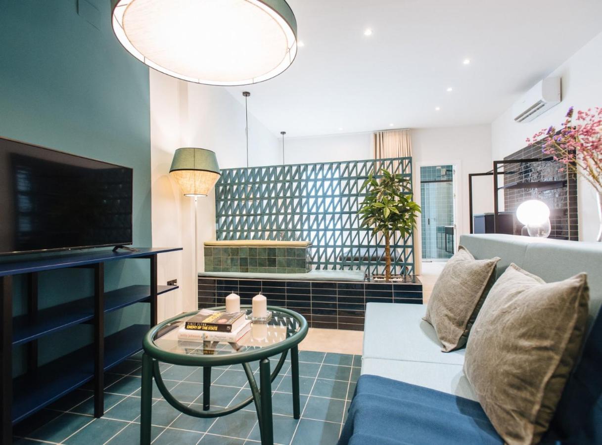 Suites Triana Sevilla Apartments Exterior foto