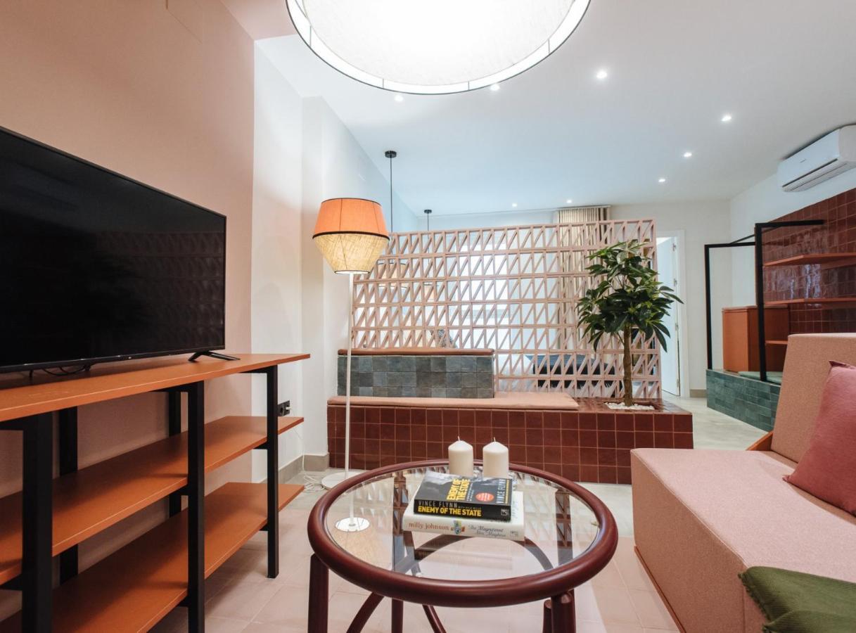 Suites Triana Sevilla Apartments Exterior foto